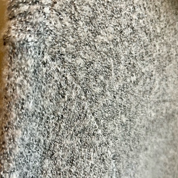 Cozy Guess Sweater Dress - Picture 4 of 4